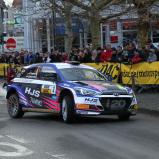 Hermann Gassner jr fährt im Hyundai i20 R5 auf Platz drei bei ADAC Saarland-Pfalz Rallye